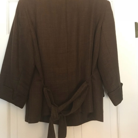 Jones New York blazer. - Picture 4 of 9